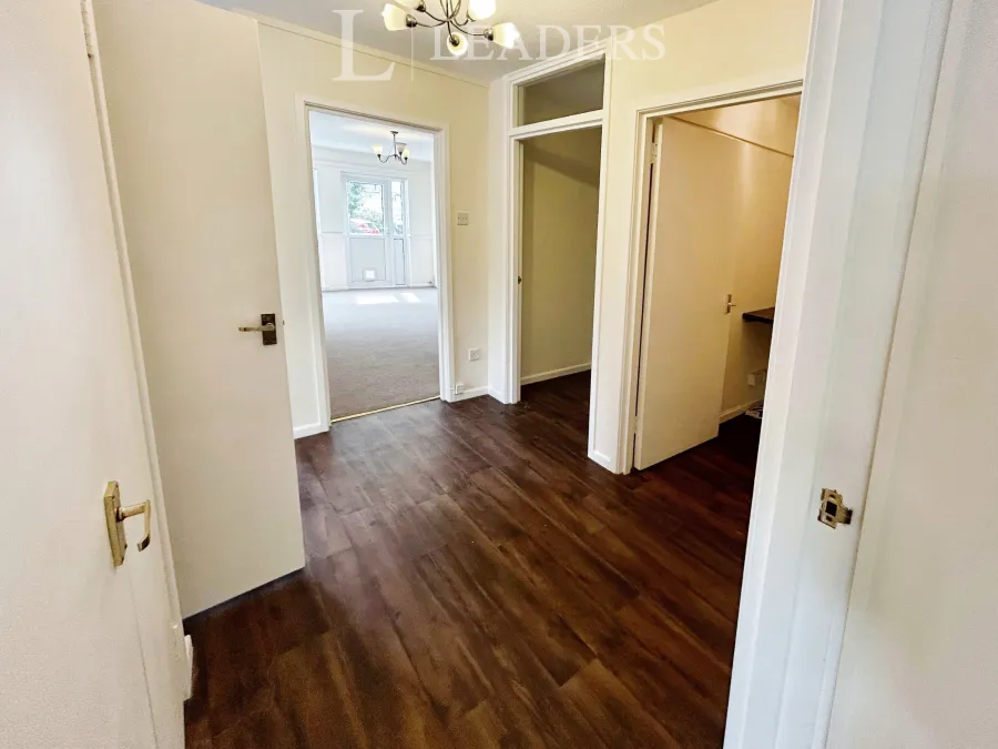 Unwin Road, Cheltenham, GL51, photo 6