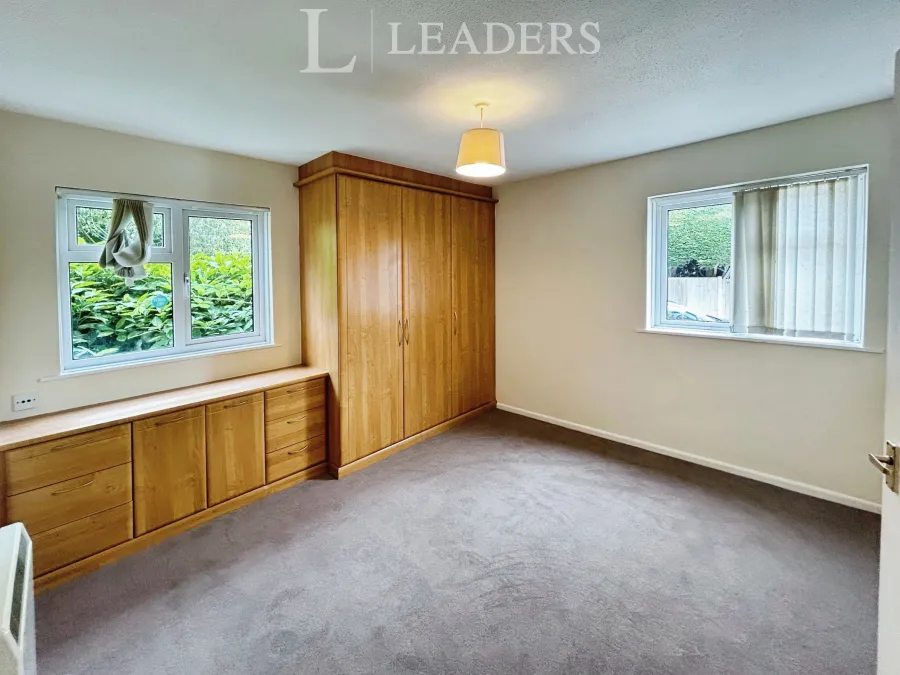 Unwin Road, Cheltenham, GL51, photo 8