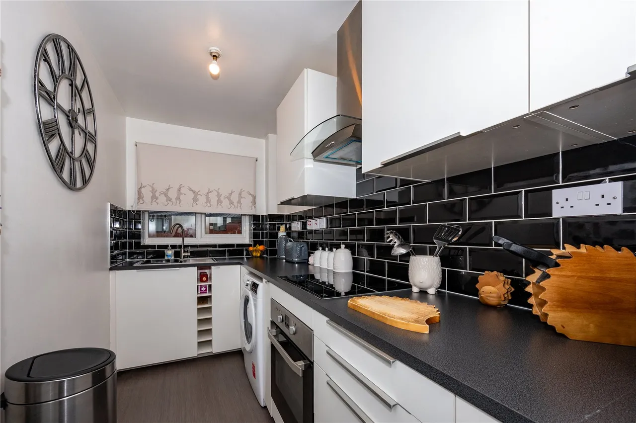 Hawkesbury Close, Church Hill, Redditch, Worcestershire, B98 9JR, photo 3