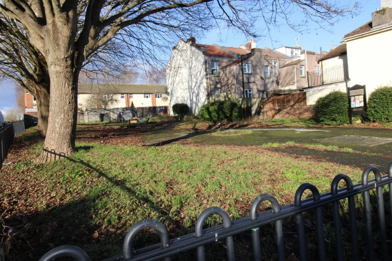 Beaconsfield Street, Bristol, BS5, photo 13