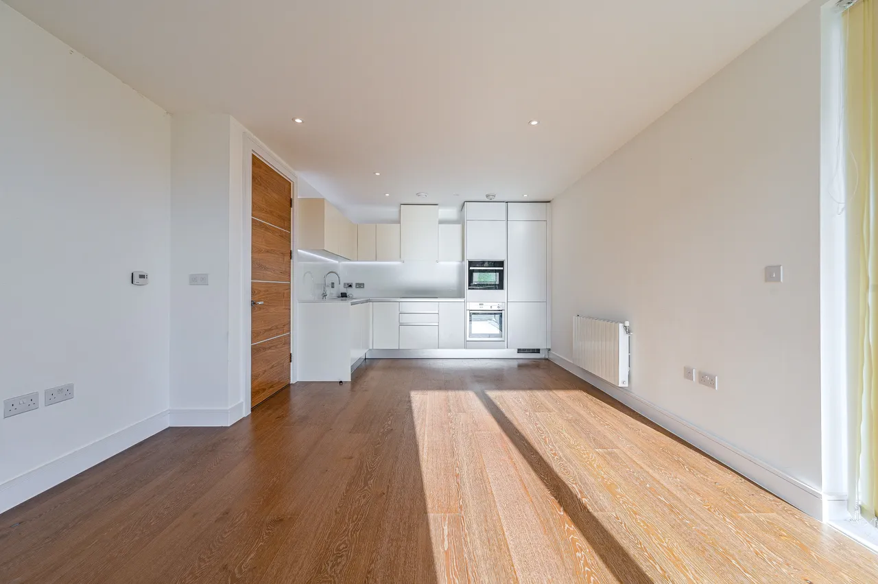 Flat 71, Merlin Court, 26 Handley Drive, London, photo 10