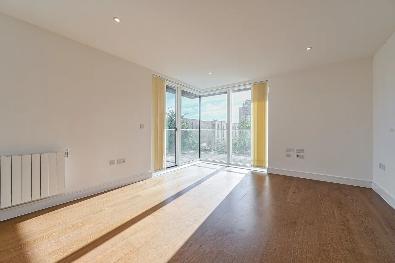 Flat 71, Merlin Court, 26 Handley Drive, London, photo 8