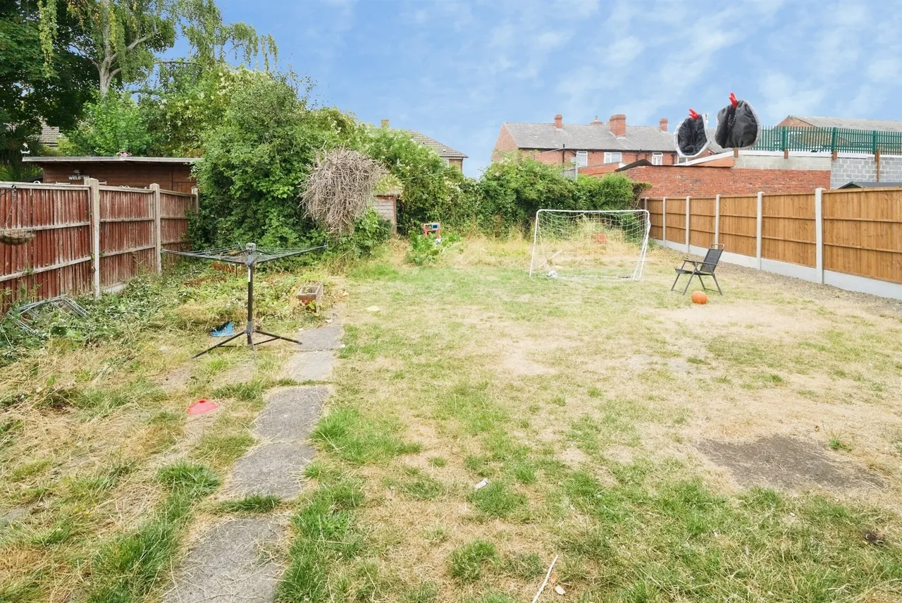 Burns Drive, Herringthorpe, Rotherham, photo 4