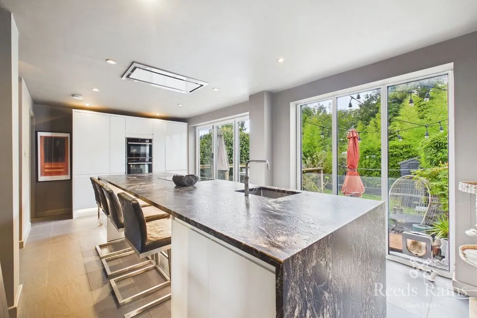 Hope Road, Sale, M33, photo 4