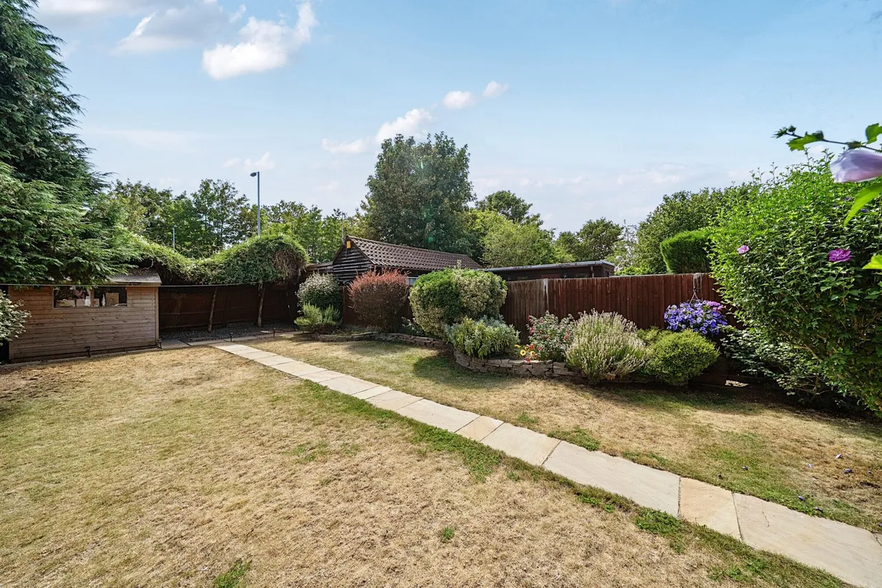 Olyffe Avenue, DA16, photo 16