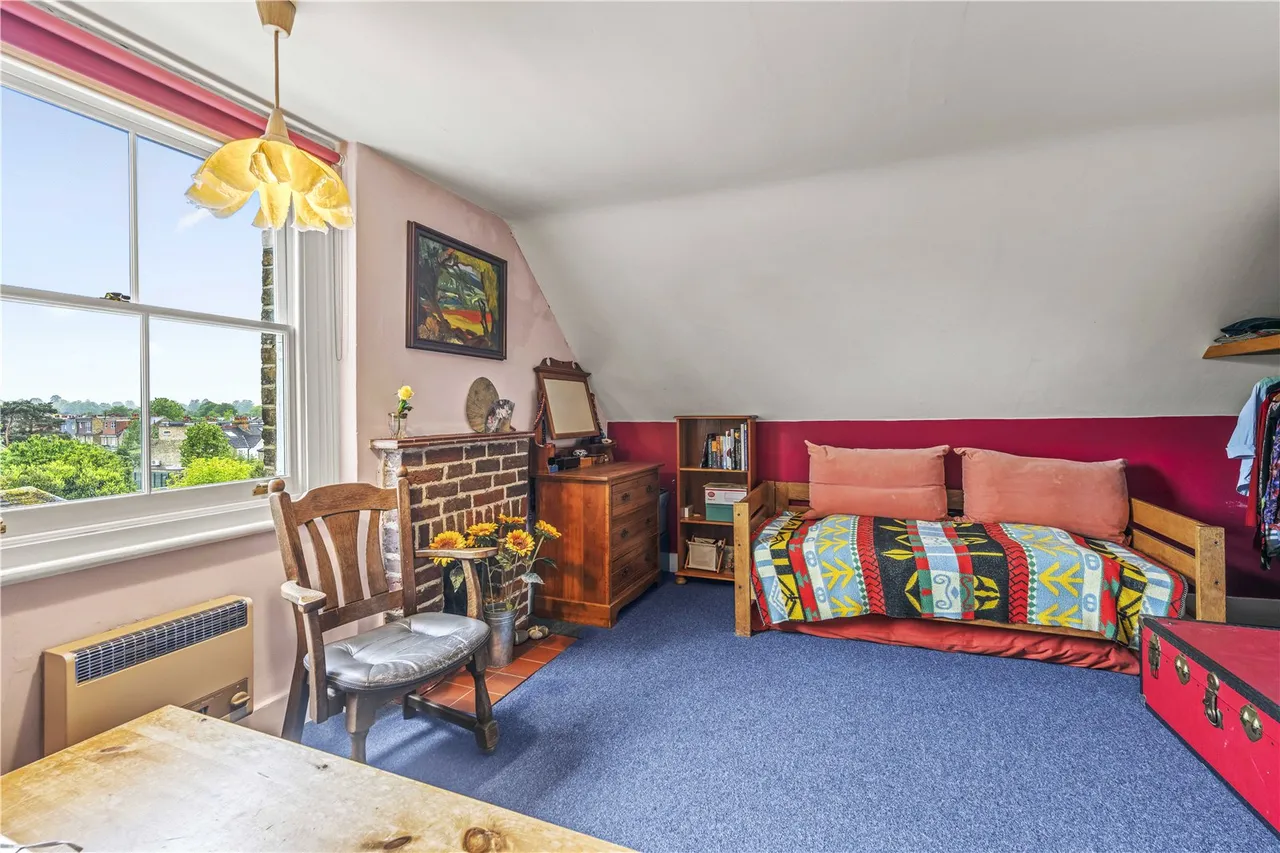Udney Park Road, Teddington, TW11 9BG, photo 9