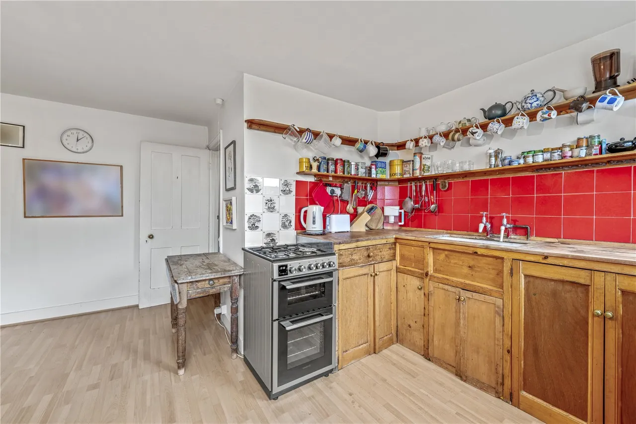 Udney Park Road, Teddington, TW11 9BG, photo 7