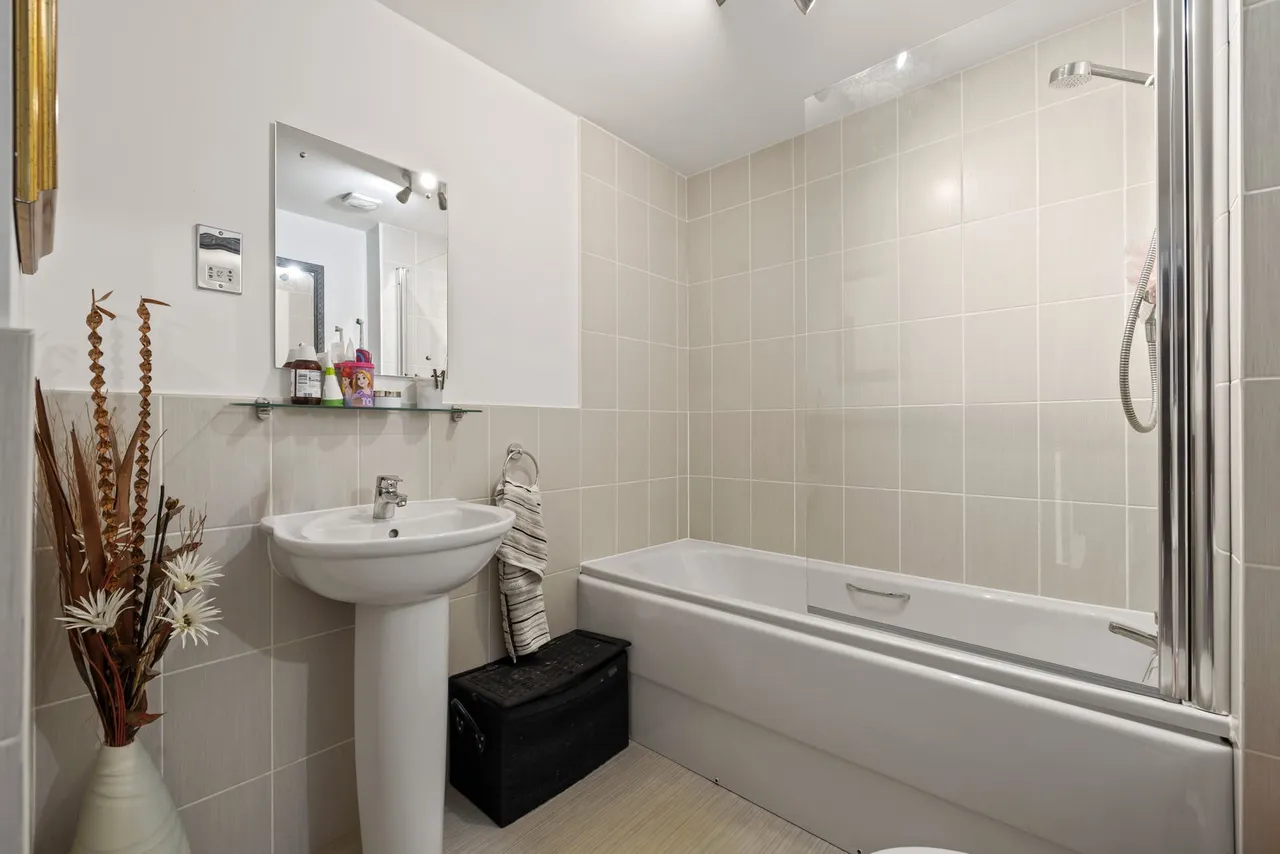 Langdon Road, Swansea, SA1, photo 21