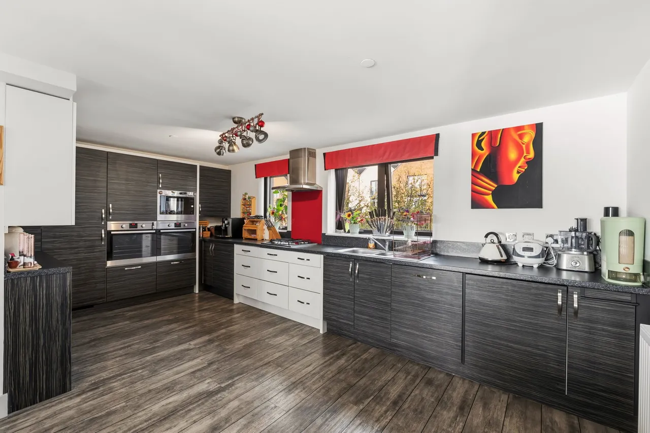 Langdon Road, Swansea, SA1, photo 16