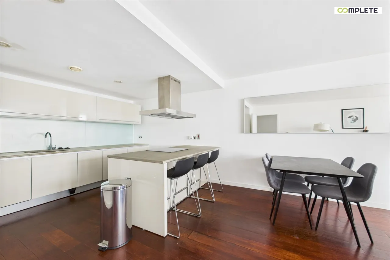 301 Deansgate, Manchester, M3 4LT, photo 5