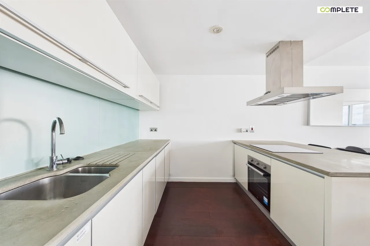 301 Deansgate, Manchester, M3 4LT, photo 6