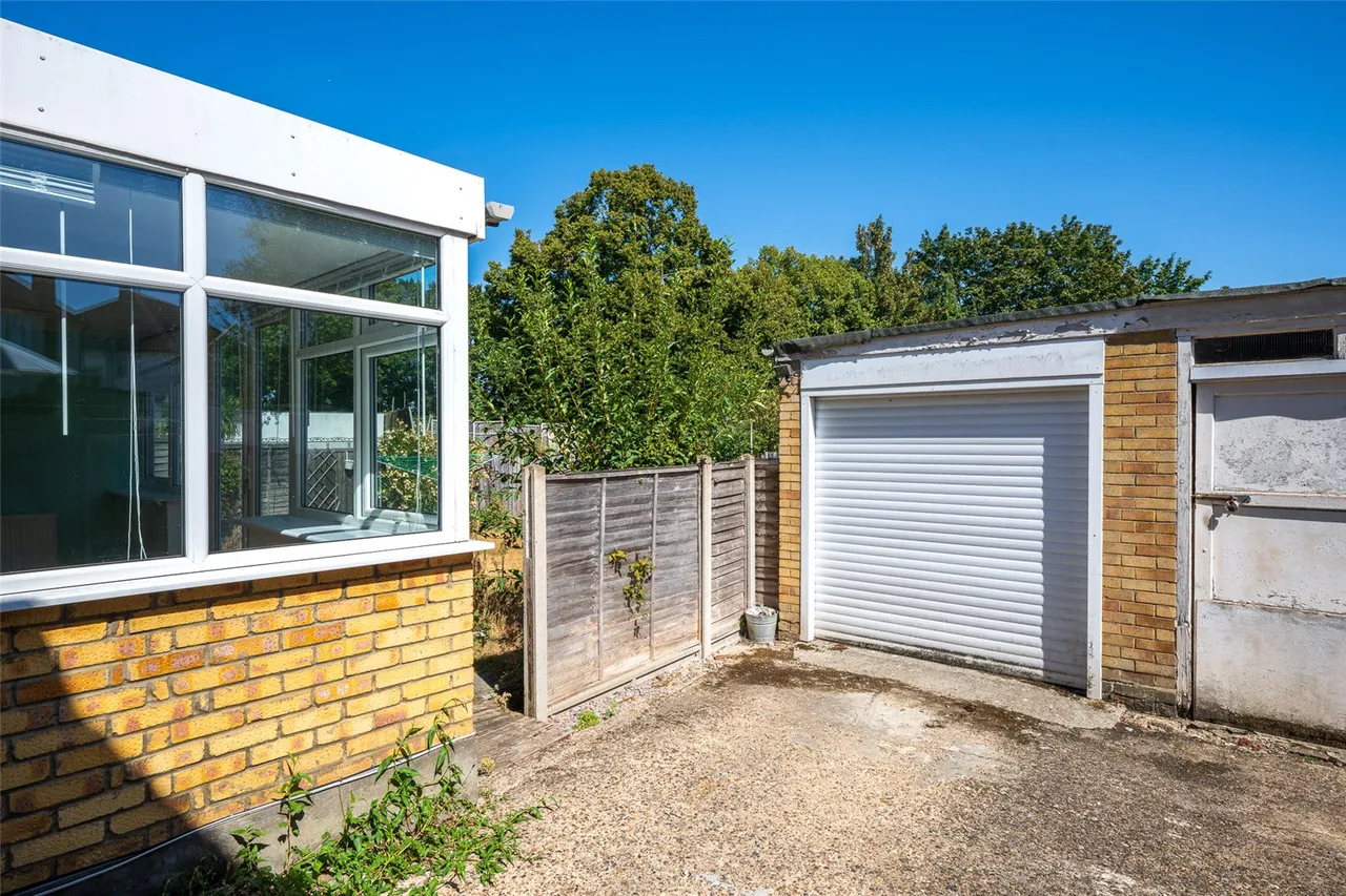 Crescent Gardens, Swanley, BR8, photo 16