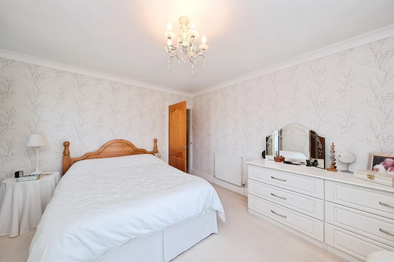 High Street, Clay Cross, S45, photo 19