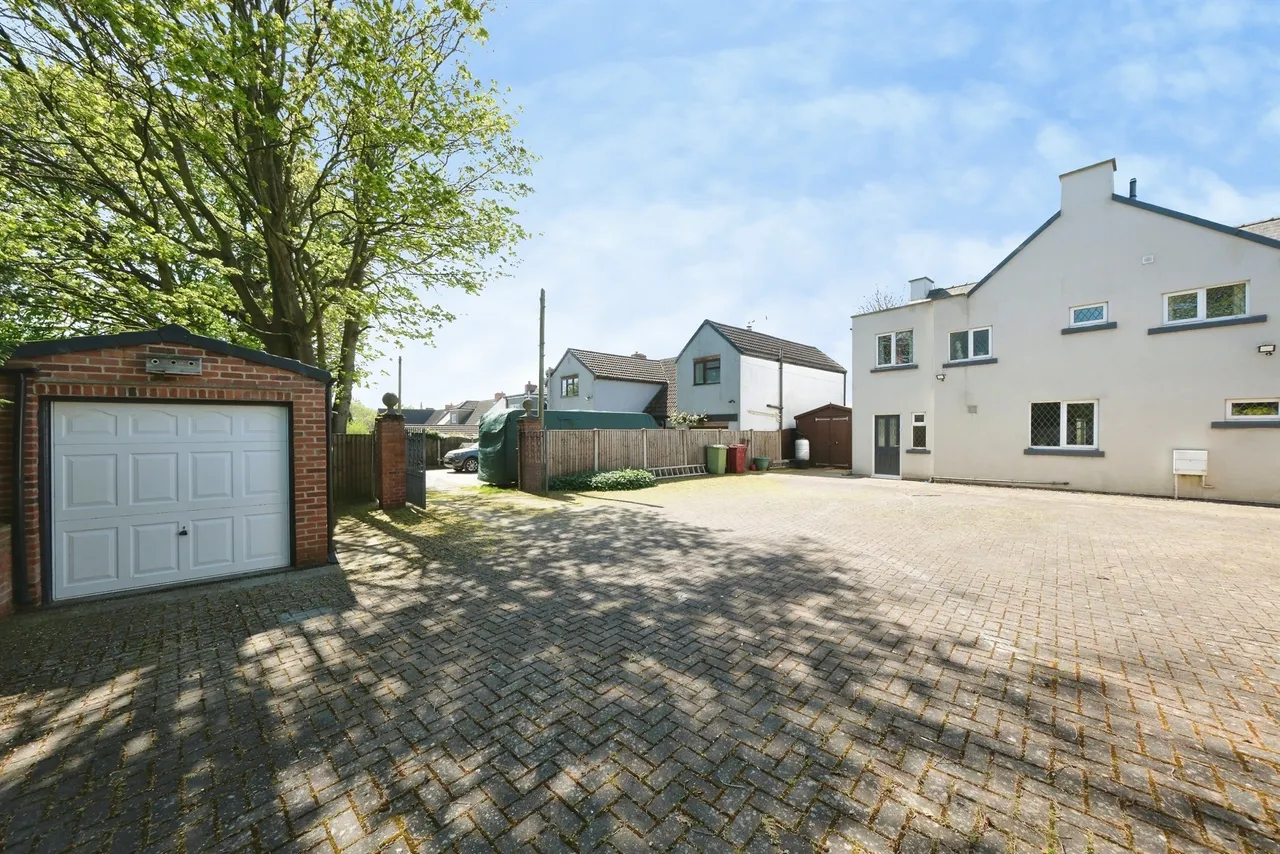 High Street, Clay Cross, S45, photo 4