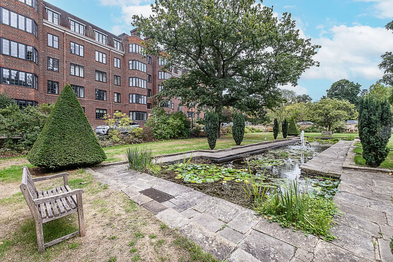 Manor Fields, London, SW15, photo 14