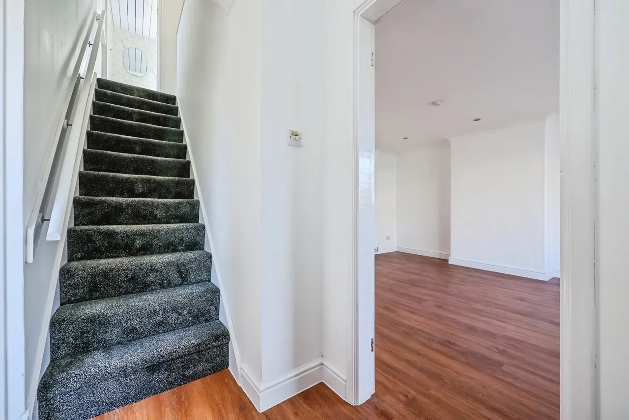 Havenwood Rise, Clifton, NG11, photo 12