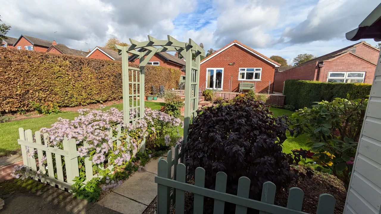 Kenley Avenue, Endon, ST9, photo 27