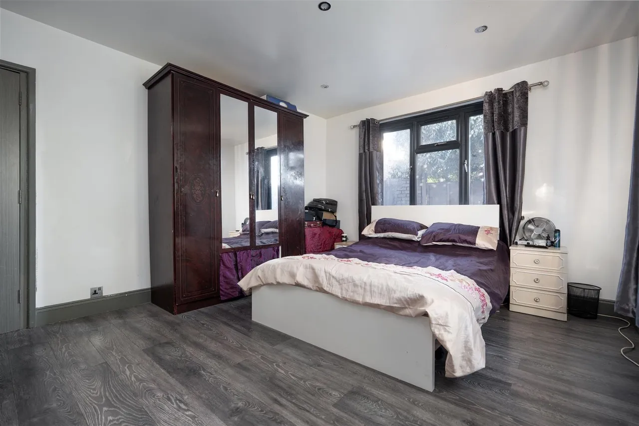 Ferrers Avenue, West Drayton, UB7, photo 7