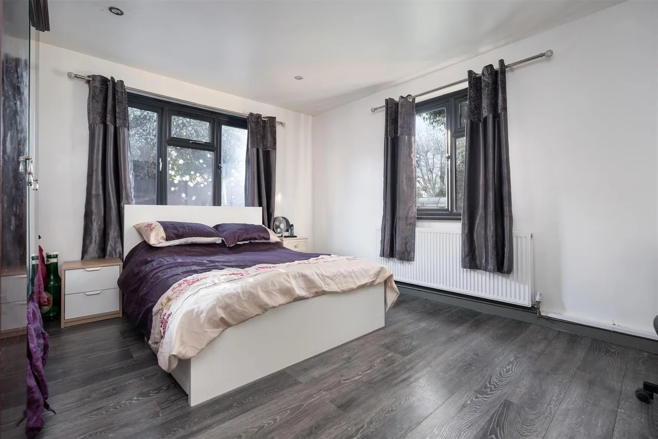 Ferrers Avenue, West Drayton, UB7, photo 14