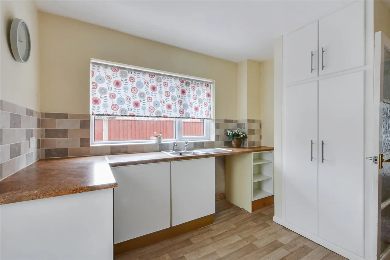 Charles Avenue, Chilwell, NG9, photo 6