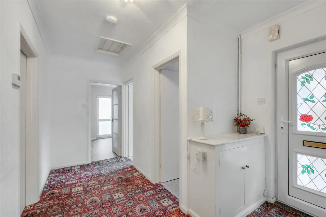 Charles Avenue, Chilwell, NG9, photo 5