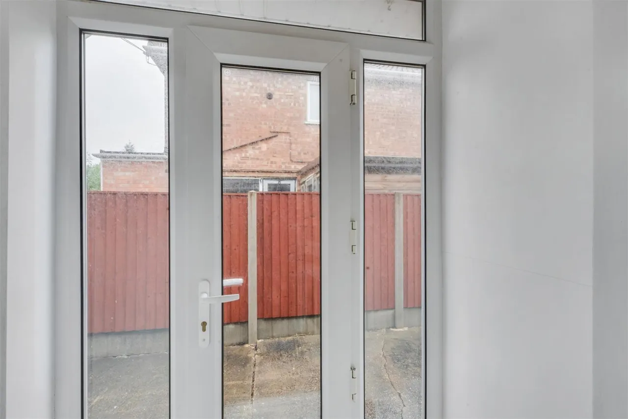 Charles Avenue, Chilwell, NG9, photo 4