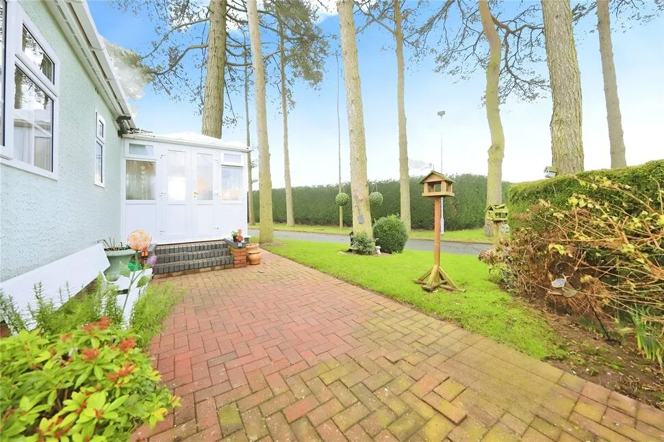 Holyhead Road, Albrighton, Staffordshire, WV7, photo 6