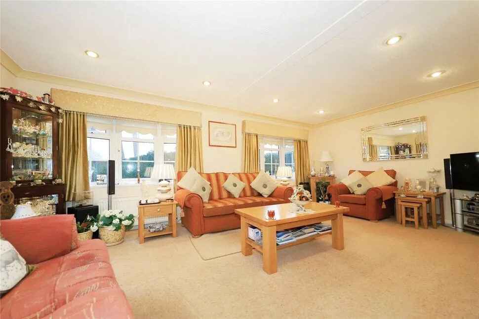 Holyhead Road, Albrighton, Staffordshire, WV7, photo 2