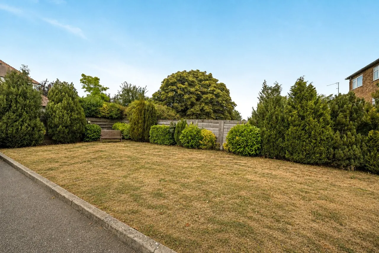 Chislehurst Road, DA14, photo 14