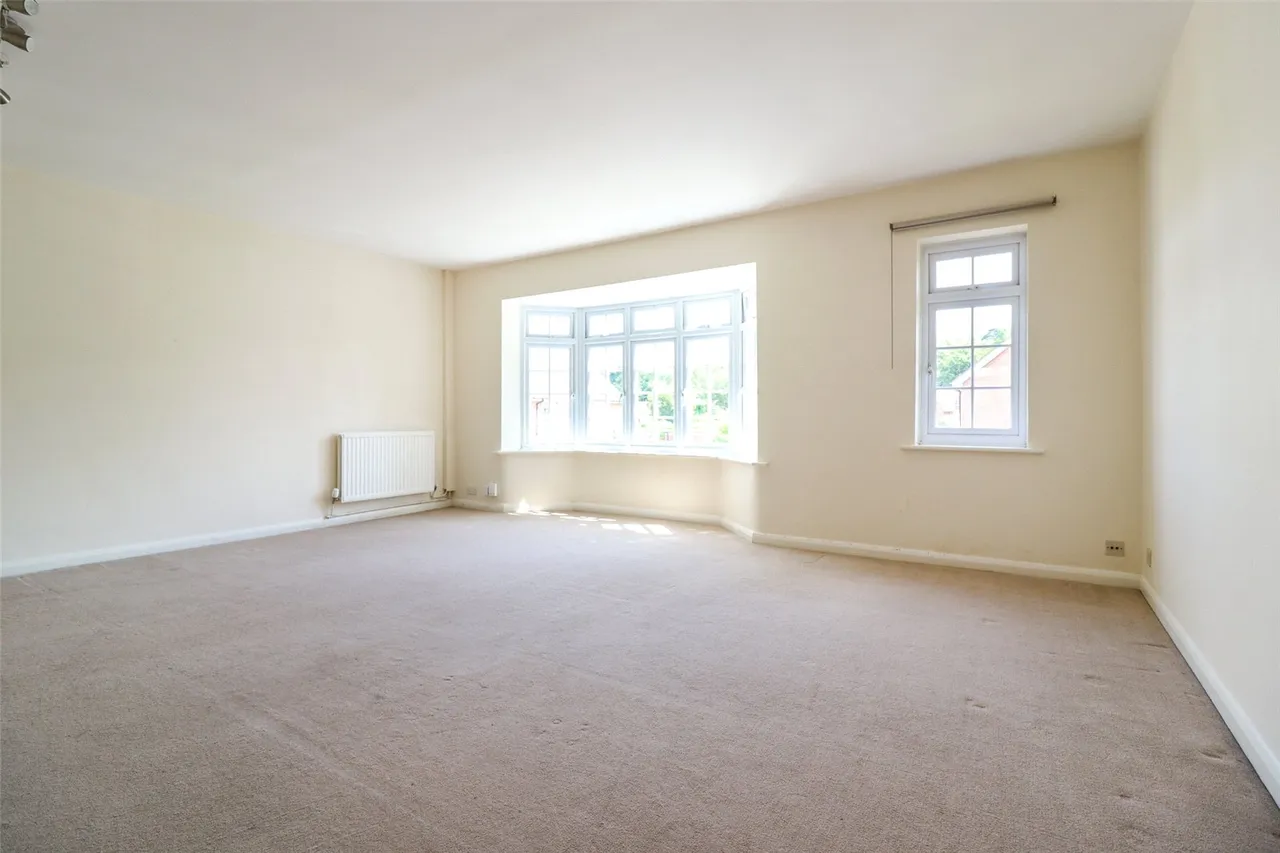 Heathfield Court, Fleet, Hampshire, GU51 5DX, photo 2