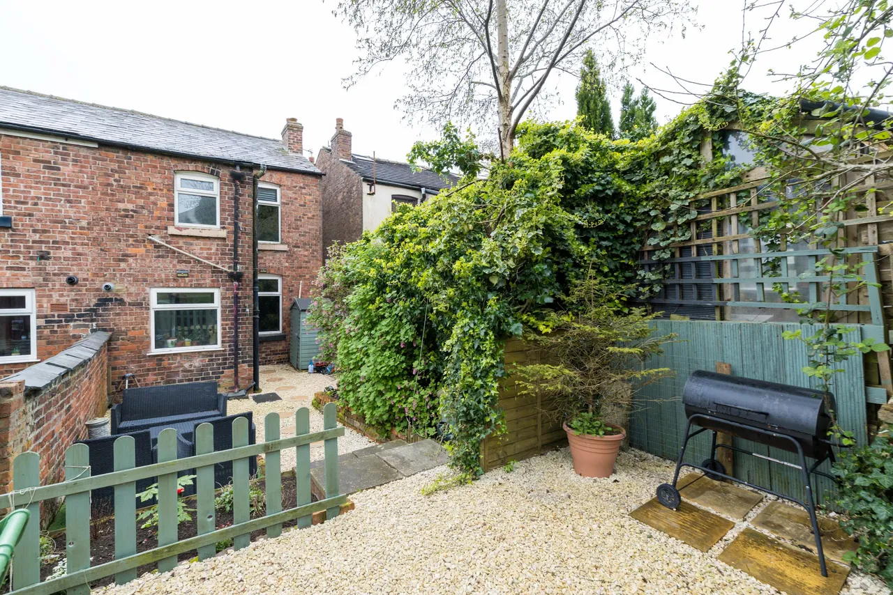 Grove Lane, Standish, WN6, photo 14