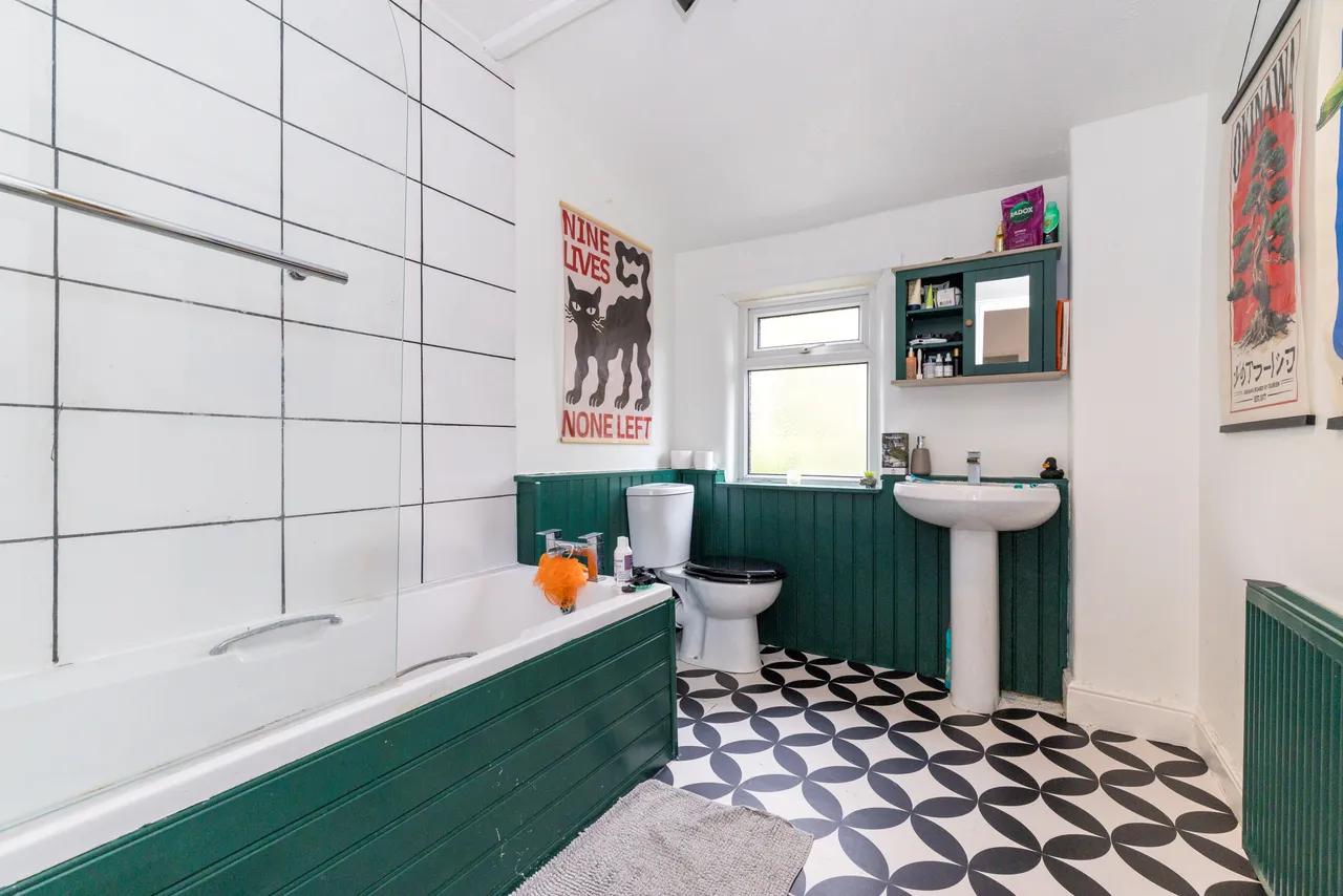 Grove Lane, Standish, WN6, photo 6