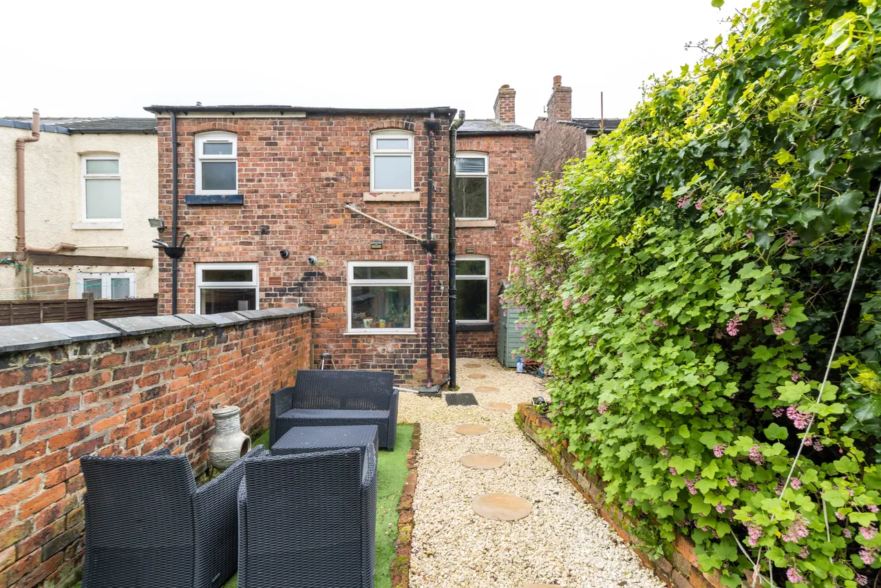 Grove Lane, Standish, WN6, photo 16