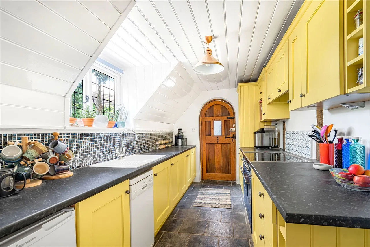 Oxford Road, Woodcote, RG8, photo 7