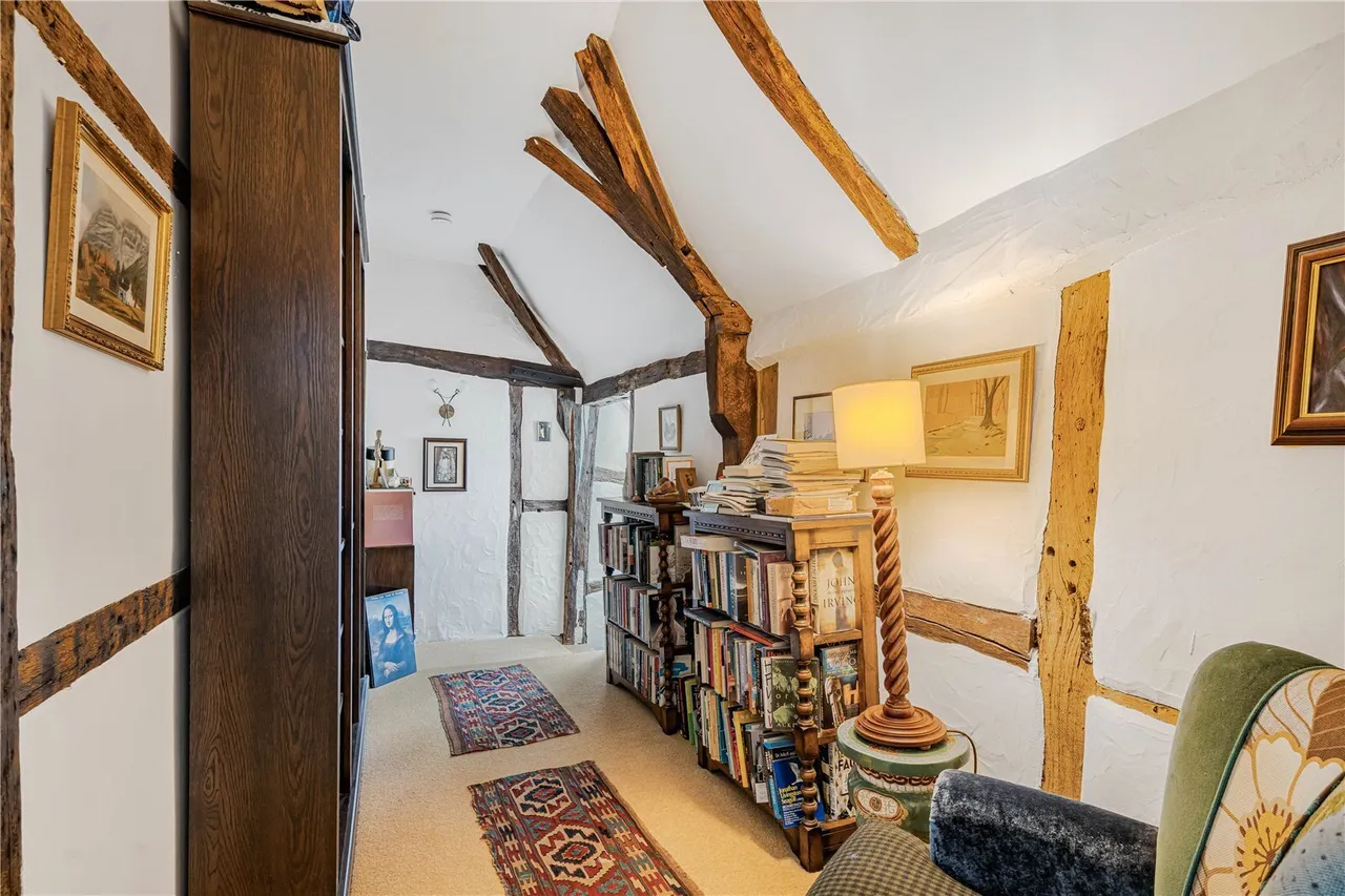 Oxford Road, Woodcote, RG8, photo 14
