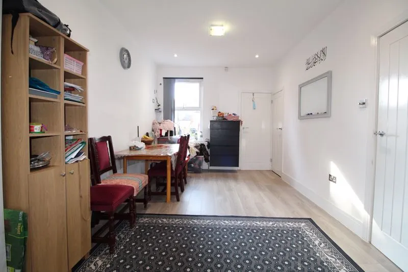 Hampton Road, Luton LU4 8AP, photo 6
