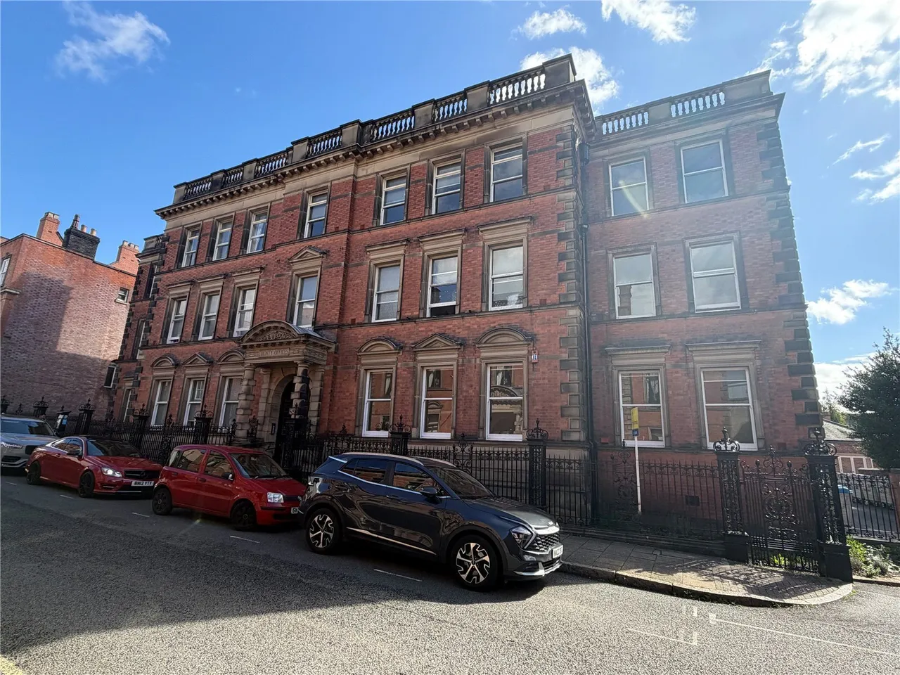 St. Marys Gate, Derby, DE1, photo 2