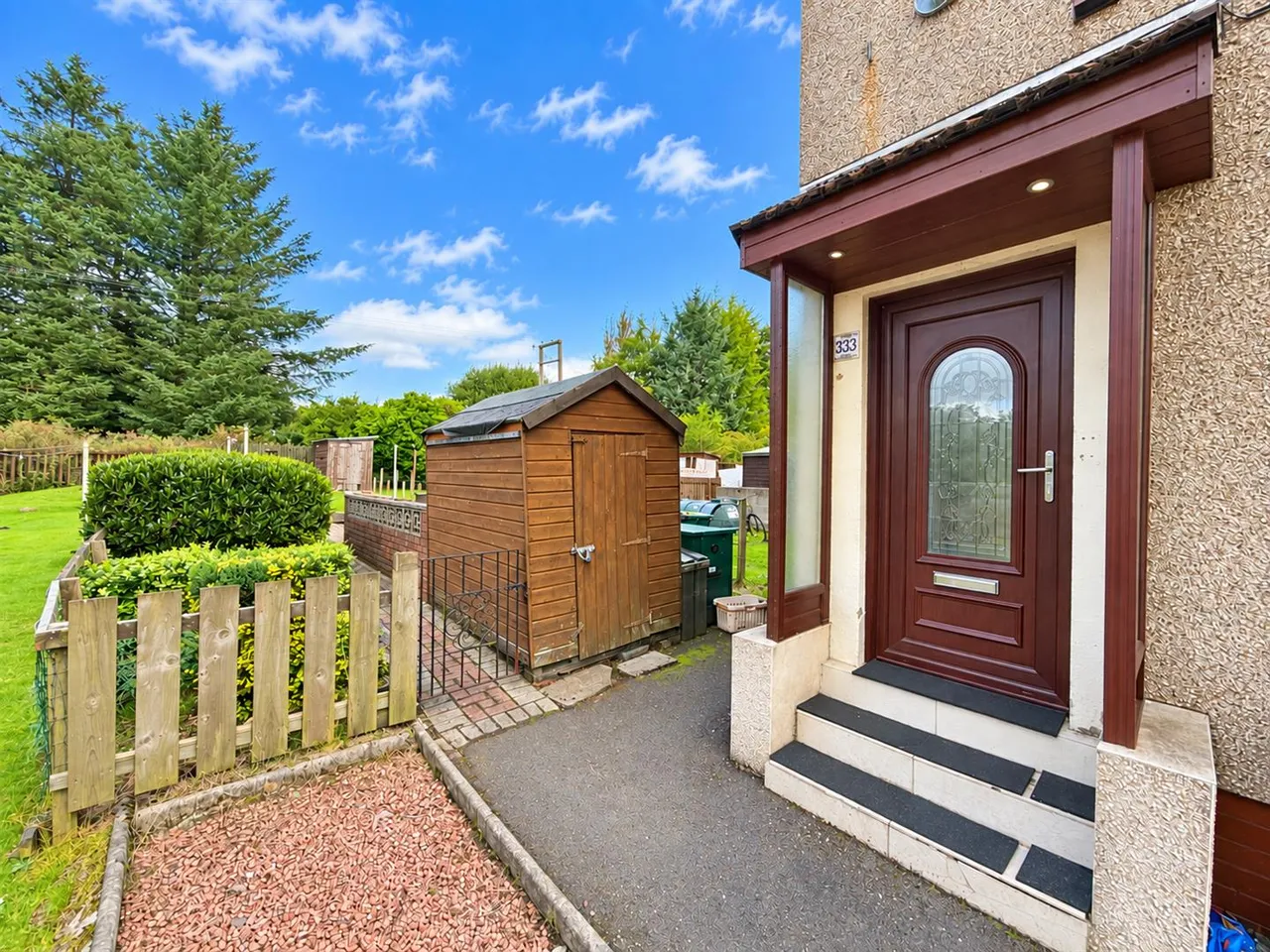 Main Street, Shotts, ML7, photo 2