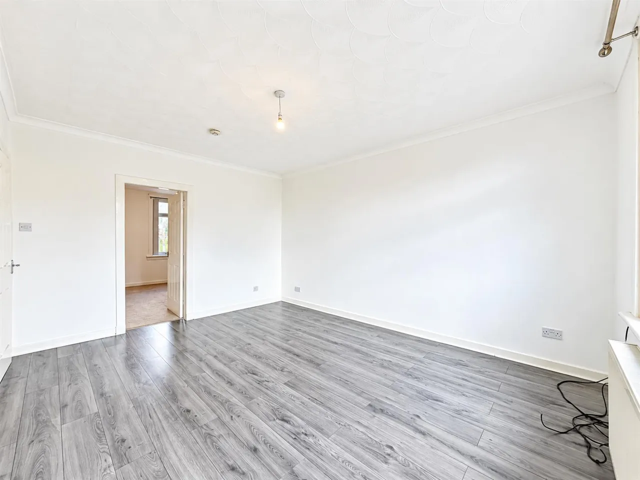 Main Street, Shotts, ML7, photo 6