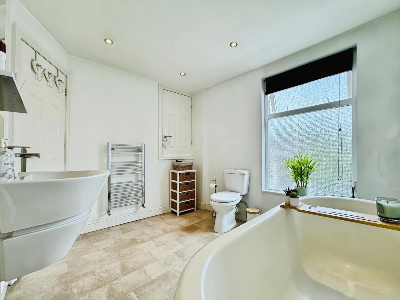Hough Lane, Bromley Cross, Bolton, BL7, photo 12