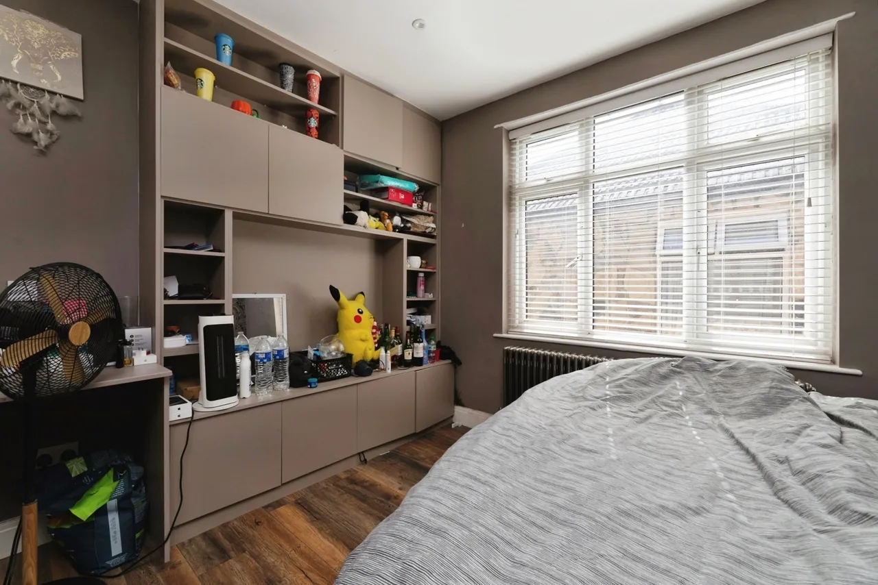 Waterloo Road, Barkingside, Ilford, IG6, photo 12