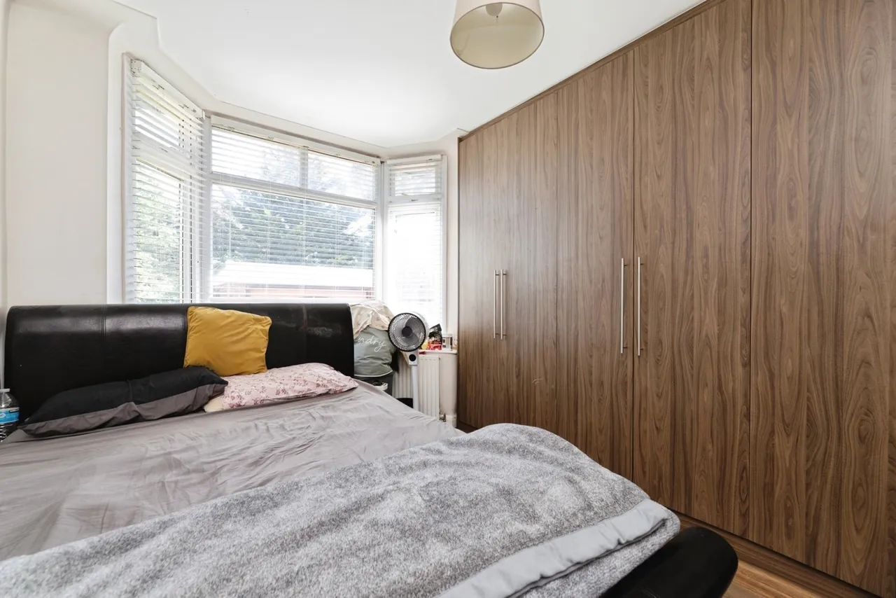 Waterloo Road, Barkingside, Ilford, IG6, photo 10