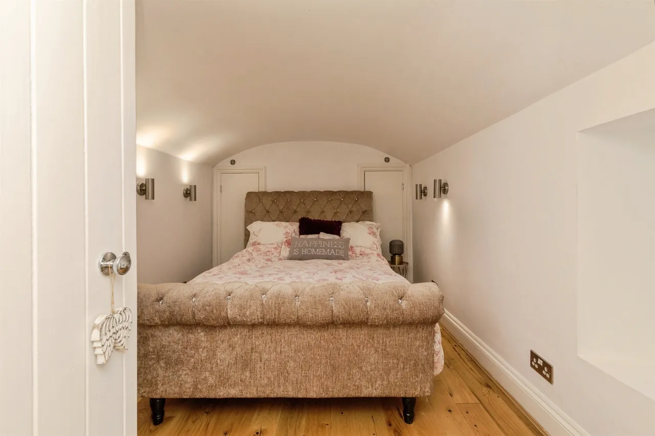 Sion Hill, BA1, photo 20
