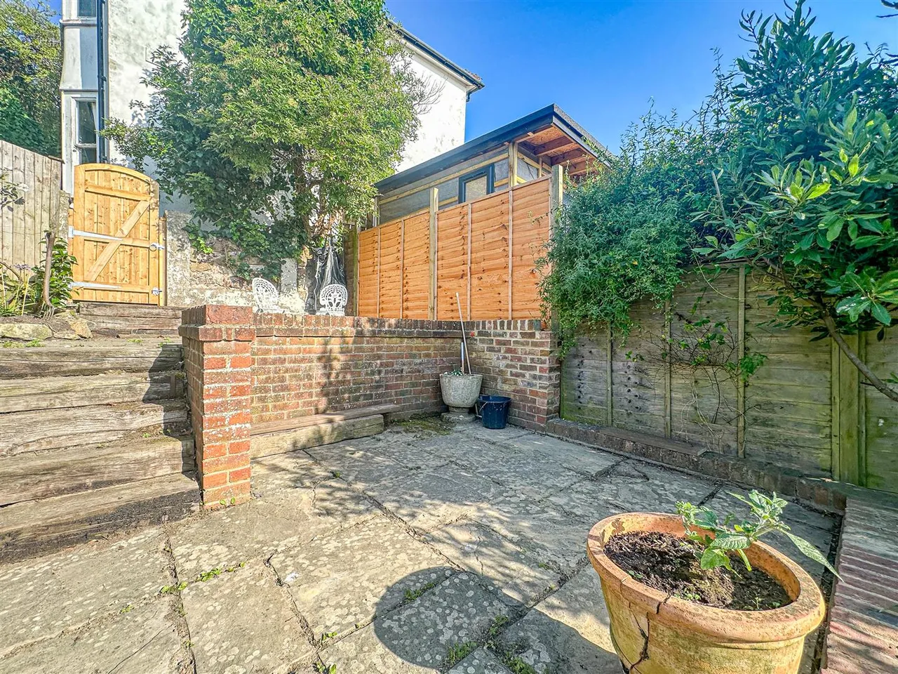 St. Marys Terrace, Hastings, photo 23