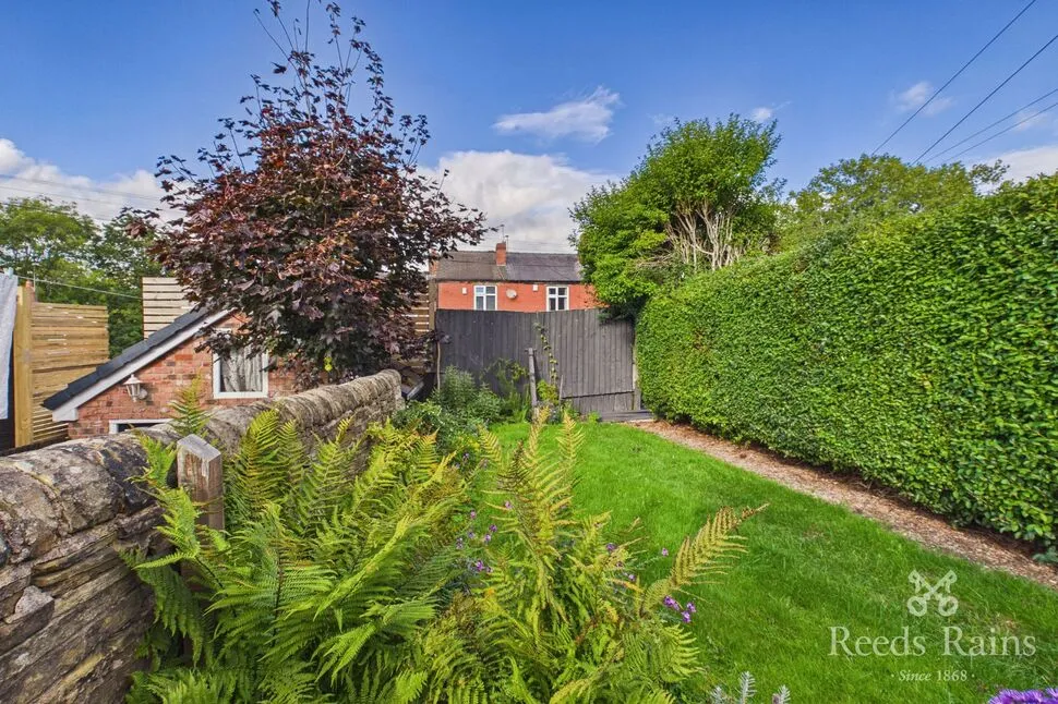 Chester Road, Macclesfield, SK11, photo 22