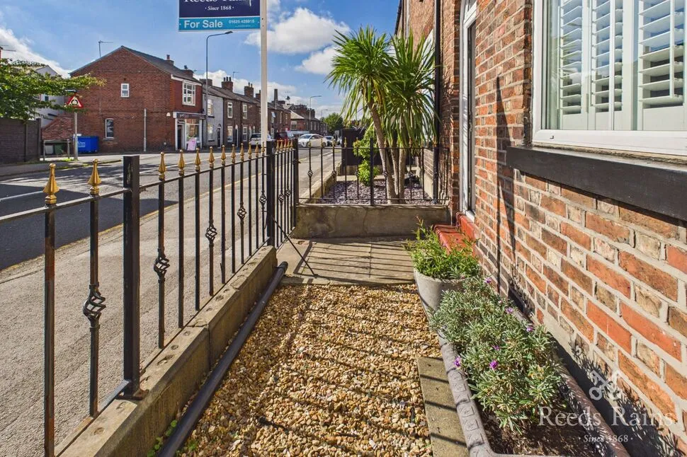 Chester Road, Macclesfield, SK11, photo 33