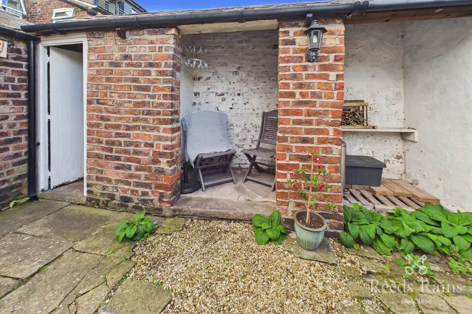 Chester Road, Macclesfield, SK11, photo 31