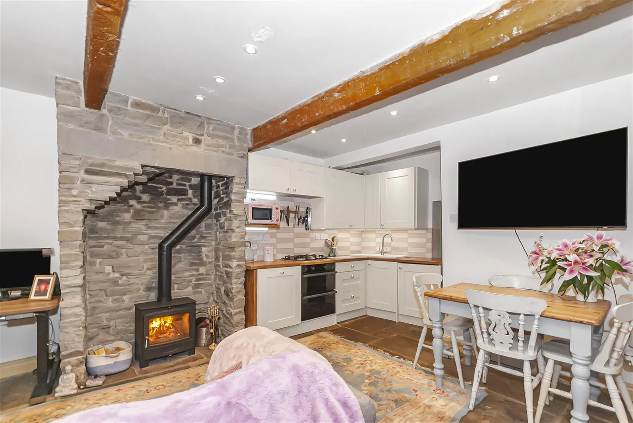 Holcombe Road, Rossendale, BB4 4NP, photo 8
