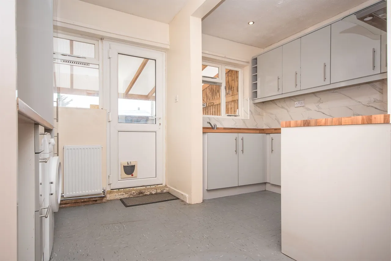 St. Marys Road, Kettering, NN15, photo 6