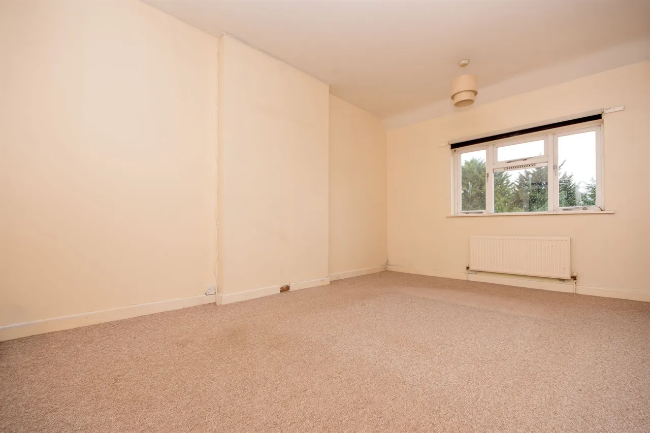 St. Marys Road, Kettering, NN15, photo 8